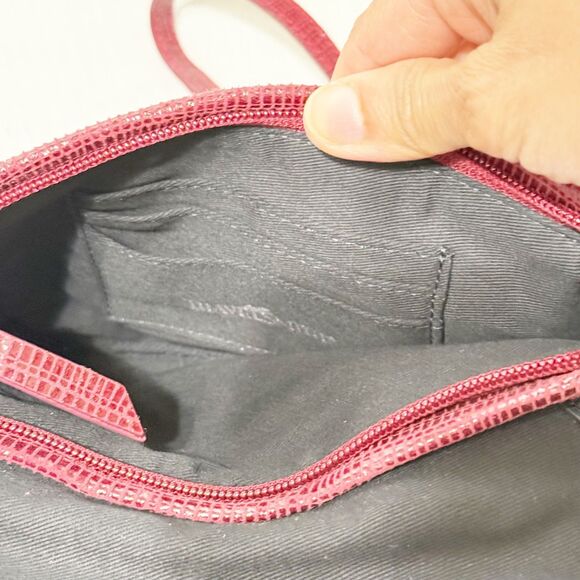 Travel Smith Crossbody Soft Leather Purse Red Lizard Emboss Chain Card Slots - Picture 7 of 9